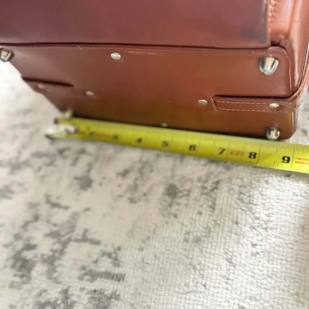 Original Tuck-Tite leather camera bag | photo bag - 10478